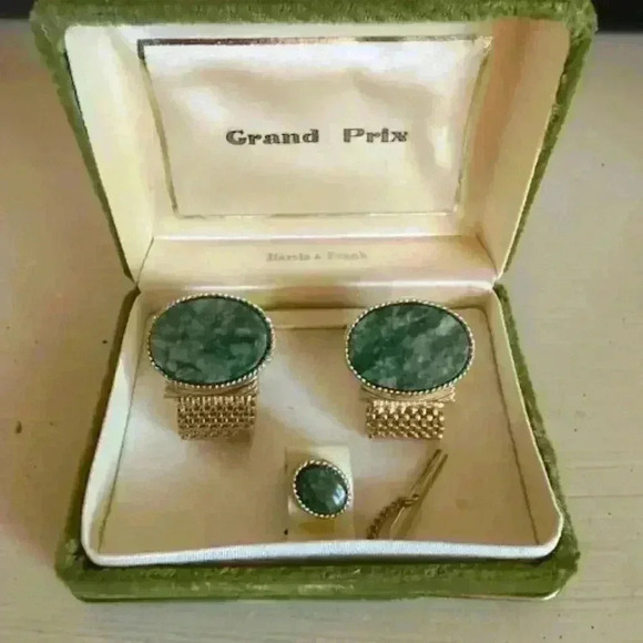 Vintage Swank Gran Prix Jade Over Cuff Gold Tone Cuff Links In Original Box - Picture 3 of 3